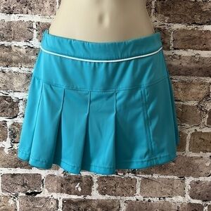 Bolle Tennis / Golf Skort‎ - Flouncy Fashionable Activewear